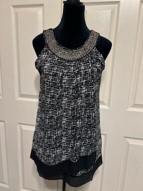 Beaded Neck Black & White Patterned Sleeveless Camisole
